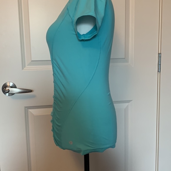 90 Degree by reflex activewear top - Picture 7 of 8